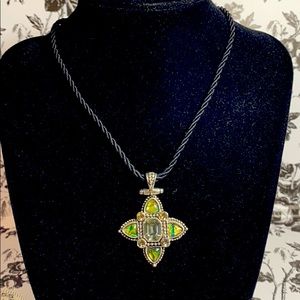 Multicolor green stone necklace